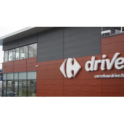 Bardage architectural Brise H 10mm x L 377 - 406 mm 25µ